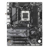 GIGABYTE B650 UD AX Scheda Madre - Supporta CPU AMD Ryzen Serie 9000, VRM a 6+2+2 fasi, fino a 7600MHz DDR5 (OC), 1x PCIe 5.0 +