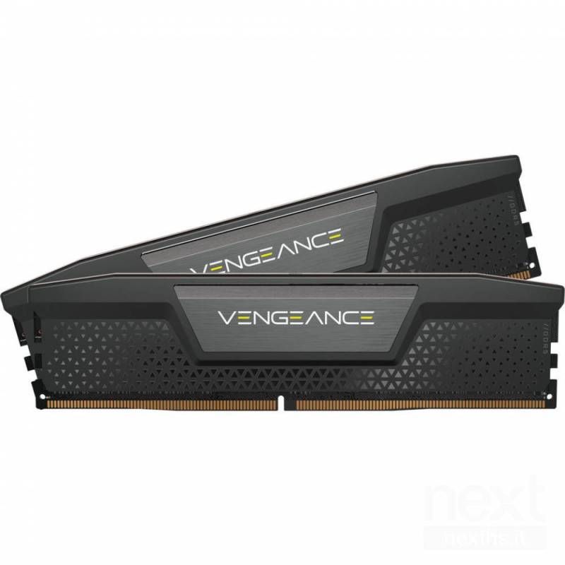 Corsair CMK32GX5M2E6000Z36 Vengeance e' un kit di RAM da 32GB composto da 2 banchi DDR5 con latenza CL36. bCertificazione AMD EX
