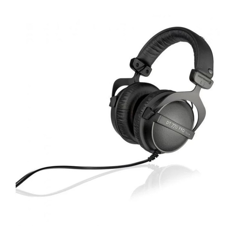 Beyerdynamic DT 770 Pro 32 Ohm Wired Over-Ear